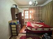 Satılır 2 otaqlı köhnə tikili 67 m², Massiv V q., photo 2 from 8