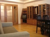 Продаётся 4-комн. вторичка 100 м², м. Гянджлик, photo 1 from 8