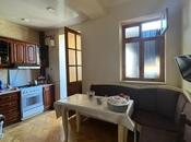 Satılır 4 otaqlı köhnə tikili 110 m², 6-cı mikrorayon q., photo 2 from 6