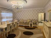 Satılır 5 otaqlı köhnə tikili 120 m², Bakıxanov q., photo 2 from 8