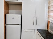 Satılır 3 otaqlı köhnə tikili 85 m², İnşaatçılar m., photo 3 from 8