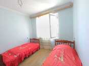Satılır 2 otaqlı köhnə tikili 55 m², İnşaatçılar m., photo 4 from 8