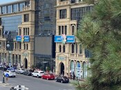 Satılır 3 otaqlı köhnə tikili 80 m², Yasamal q., photo 1 from 8