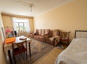 Satılır 2 otaqlı köhnə tikili 55 m², İnşaatçılar m., photo 1 from 8