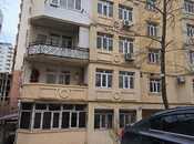 Satılır 2 otaqlı köhnə tikili 90 m², İnşaatçılar m., photo 8 from 8