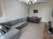 Продаётся 3-комн. новостройка 93 м², м. Иншаатчылар, photo 1 from 8