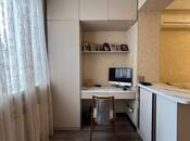 Satılır 4 otaqlı köhnə tikili 100 m², Azadlıq Prospekti m., photo 4 from 8