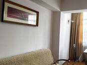 İcarəyə verilir 3 otaqlı köhnə tikili 65 m², İnşaatçılar m., photo 3 from 8