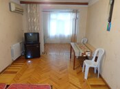 Продаётся 1-комн. вторичка 42 м², м. Элмляр Академиясы, photo 2 from 8