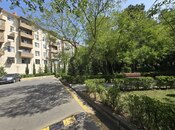 Сдаётся 3-комн. вторичка 65 м², м. Ази Асланов, photo 1 from 8