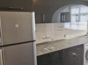 Продаётся 3-комн. вторичка 60 м², м. Ази Асланов, photo 6 from 8