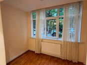 Satılır 2 otaqlı köhnə tikili 60 m², İnşaatçılar m., photo 6 from 8