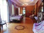 Satılır 6 otaqlı köhnə tikili 220 m², Nizami m., photo 2 from 8