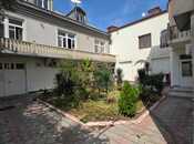 İcarəyə verilir 8 otaqlı həyət evi/bağ evi 500 m², Gənclik m., photo 1 from 8