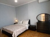 Сдаётся 3-комн. вторичка 100 м², м. Ичеришехер, photo 2 from 4