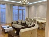 Сдаётся 3-комн. новостройка 172 м², м. Низами, photo 1 from 8