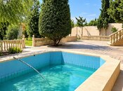 Satılır 6 otaqlı həyət evi/bağ evi 350 m², Qaraçuxur q., photo 2 from 8