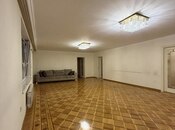 İcarəyə verilir 3 otaqlı köhnə tikili 175 m², Nərimanov r., photo 2 from 8