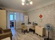 Продаётся 2-комн. вторичка 35 м², м. Нефтчиляр, photo 1 from 8