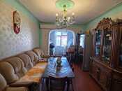Продаётся 3-комн. вторичка 72 м², photo 1 from 8