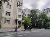 Продаётся 3-комн. вторичка 75 м², м. 28 мая, photo 1 from 8