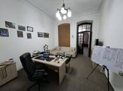 Satılır 5 otaqlı köhnə tikili 190 m², 28 May m., photo 7 from 8
