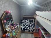 Satılır 2 otaqlı köhnə tikili 60 m², Hövsan q., photo 3 from 8