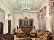 İcarəyə verilir 3 otaqlı köhnə tikili 231 m², Sahil m., photo 1 from 8