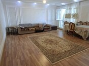 Satılır 4 otaqlı köhnə tikili 120 m², Əhmədli m., photo 2 from 8