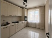 Продаётся 2-комн. вторичка 65 м², м. Низами, photo 3 from 5