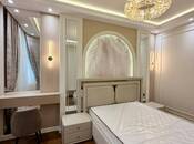 Сдаётся 4-комн. новостройка 220 м², м. 28 мая, photo 1 from 8