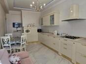Сдаётся 3-комн. новостройка 137 м², м. Низами, photo 3 from 7