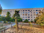 Satılır 2 otaqlı köhnə tikili 60 m², Xalqlar Dostluğu m., photo 1 from 8