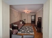 Продаётся 3-комн. вторичка 75 м², м. Низами, photo 3 from 8