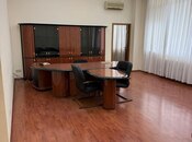 İcarəyə verilir 7 otaqlı ofis 240 m², İnşaatçılar m., photo 2 from 8