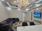 Сдаётся 2-комн. новостройка 86 м², м. 20 января, photo 2 from 8