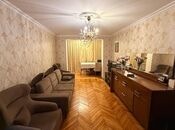 Satılır 3 otaqlı köhnə tikili 70 m², İnşaatçılar m., photo 1 from 8