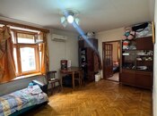 Satılır 1 otaqlı köhnə tikili 45 m², Gənclik m., photo 1 from 8