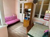 Сдаётся 3-комн. вторичка 80 м², м. Низами, photo 1 from 8