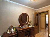 Продаётся 3-комн. вторичка 90 м², м. Нефтчиляр, photo 1 from 8