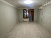 Satılır 3 otaqlı köhnə tikili 70 m², Qara Qarayev m., photo 1 from 6