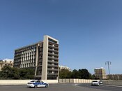 Продаётся 2-комн. вторичка 47 м², м. Гянджлик, photo 1 from 8