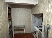 Продаётся 3-комн. вторичка 50 м², м. 28 мая, photo 2 from 8