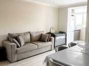 Satılır 2 otaqlı köhnə tikili 40 m², Qara Qarayev m., photo 1 from 8