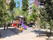 Satılır 3 otaqlı köhnə tikili 78 m², İnşaatçılar m., photo 2 from 8