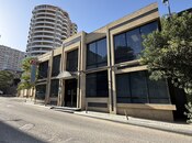Продаётся  объект 300 м², м. Элмляр Академиясы, photo 1 from 8