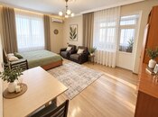 Satılır 1 otaqlı köhnə tikili 40 m², Qara Qarayev m., photo 2 from 8