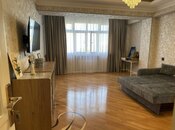 Продаётся 2-комн. вторичка 50 м², м. Нариман Нариманов, photo 4 from 8