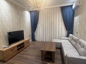 Сдаётся 2-комн. новостройка 75 м², м. Низами, photo 1 from 8