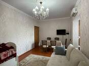 Продаётся 2-комн. вторичка 50 м², м. Халглар Достлугу, photo 1 from 8